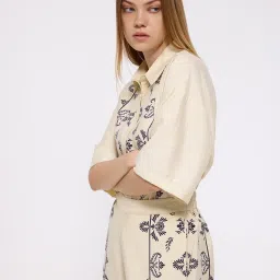 Cover Story Off White Printed Shirt image 3