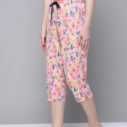 Kryptic Navy & Pink Cotton Floral Print Mid Rise Capris (Pack Of 2) image 3