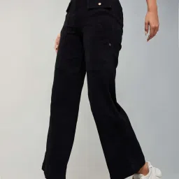DOLCE CRUDO Black Plain Jeans image 3