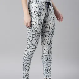 showoffff SHOWOFF Blue Printed Mid Rise Trackpants image 3