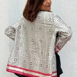 Chidiyaa Red & White Sardi Ki Dhoop Heartmade Mashru Silk Reversible Jacket image 3