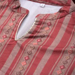 Ahalyaa Maroon Velvet Regular Fit Printed Kurta image 3