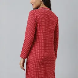 Aurelia Red Embroidered Winter Kurti image 3