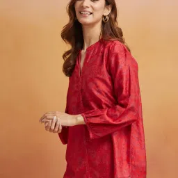 Fabindia Red Cotton Silk Regular Fit Printed Tunic image 3