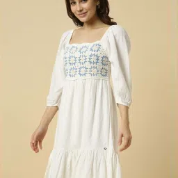 Allen Solly White Cotton Regular Fit Self Pattern Dress image 3