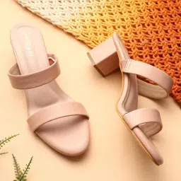 Trase Women's Beige Casual Sandals-picture-18