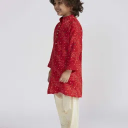 VASTRAMAY Boys Red Kurta And Patiala Set image 3