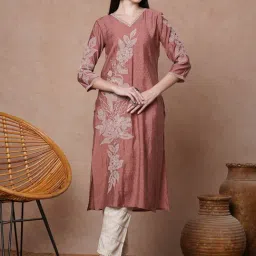 Fashor Peach Silk Blend Embroidered Three-Quarter Sleeves Kurta-picture-36