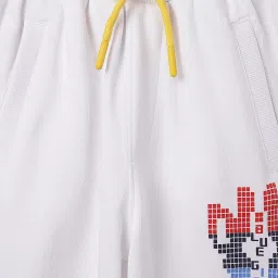 Blue Giraffe Boys White Pure Cotton Print Shorts image 3