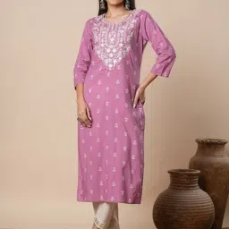 Fashor Pink Cotton Embroidered Three-Quarter Sleeves Kurta-image-45