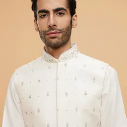 Twamev Floral Embroidered Sequinned & Thread Work Straight Kurta & Trouser With Jacket image 3