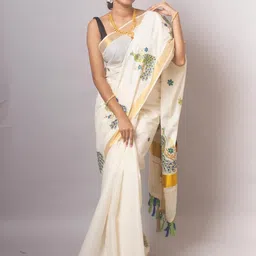 Women's Kerala Kasavu Onam Special Cotton Saree With Rich Pallu and Running Blouse Piece (Saree 5.5 meter, Blouse 0.8 meter)(green peacock design) image 2