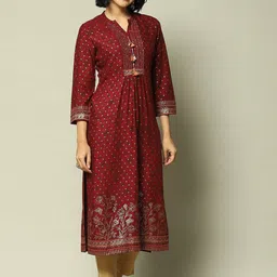 Rangriti Women Geometric Embroidered Keyhole Neck Flared Sleeves Sequinned Kurta image 5