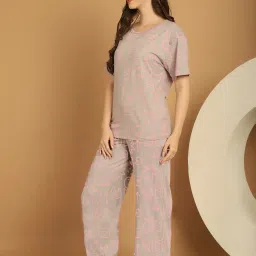 Kanvin Grey Cotton Printed Top Pyjamas Set image 3