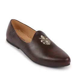 Fausto Men's Brown Casual Juttis image 3