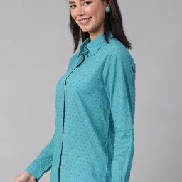 Oxolloxo Blue Cotton Self Design Shirt image 3