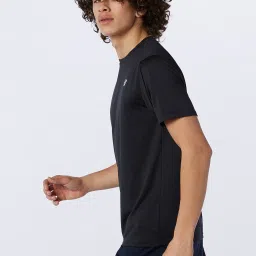 New Balance Black Comfort Fit Textured Sports T-Shirt image 3