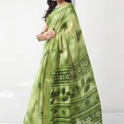 Satrani Green Geometric Print Saree With Unstitched Blouse image 3