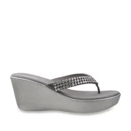 Metro Women's Gun Metal Thong Wedges-picture-24