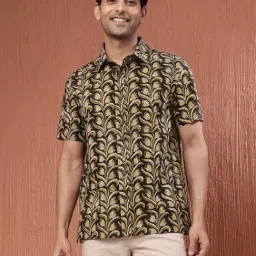 Fabindia Black Cotton Straight Fit Printed Shirt-picture-39