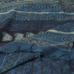 Unnati Silks Blue Silk Floral Print Saree With Unstitched Blouse image 3