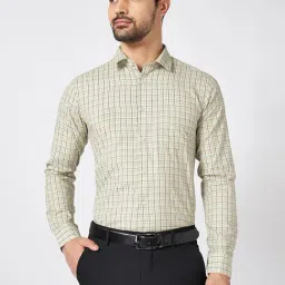 Byford By Pantaloons White Cotton Slim Fit Checks Shirt image 4