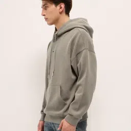 The Bear House Grey Blended Relaxed Fit Solid Hooded Sweatshirt image 3