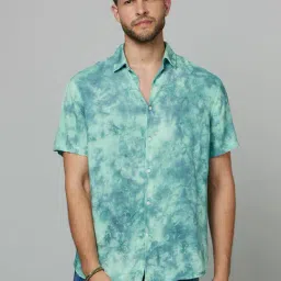celio* Green Regular Fit Printed Shirt-image-14