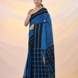 Arhi Blue & Black Cotton Polyblend Woven Design Saree with Unstitched Blouse image 3