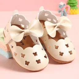 Babyoye Velcro Closure Booties with Bow Applique - Beige-image-23