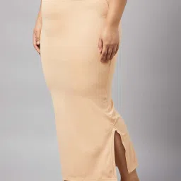 Secrets By ZeroKaata Beige Plain Saree Shapewear image 3
