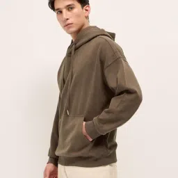 The Bear House Brown Blended Relaxed Fit Solid Hooded Sweatshirt image 3