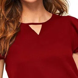 DressBerry Keyhole Neck Flutter Sleeve Crop Top image 5