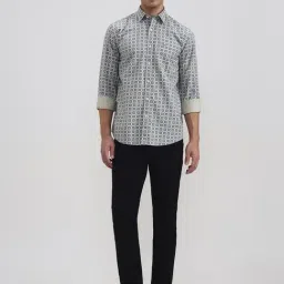 JadeBlue Grey Cotton Regular Fit Printed Shirt image 4