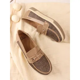 Carlton London Textured Slip-On Horsebit Detail Loafers Beige image 3