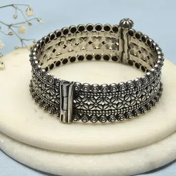 Biba Women Oxidized Brass Bangle image 3