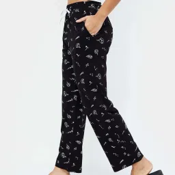 Ginger by Lifestyle Black Cotton Printed Pyjamas image 3