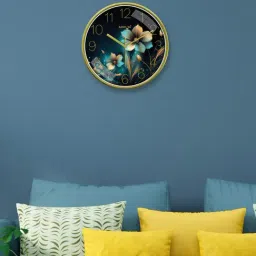 Random Black & Green Printed Traditional Round Shaped Wall Clock image 2