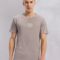 HRX by Hrithik Roshan Men Rapid-Dry Running T-shirt image 4