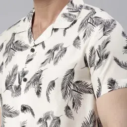 Bushirt Light Cream Regular Fit Printed Shirt With Shorts Set image 4