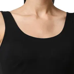 Soie Black Sports Bra image 5