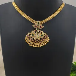 Hanaa Copper Gold-Plated Necklace image 4
