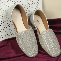Metro Women's Silver Slip-on Shoes-picture-33