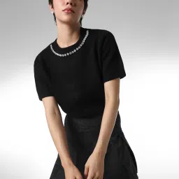 Only Black Blended Solid Pullover image 3