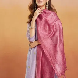 Fabindia Pink Woven Pattern Stole image 3