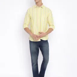 Cantabil Blue Regular Fit Lightly Washed Jeans image 5