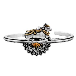 Voylla Silver Qasbah Nandi Oxidised Two Tone Classic Bangle image 3