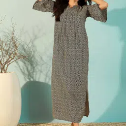 The Kaftan Company Black Cotton Printed Nighty image 3