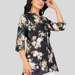 Saree Swarg Black Printed Short Kurti image 3