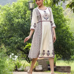 SAVI White Cotton Printed A-Line Dress image 3